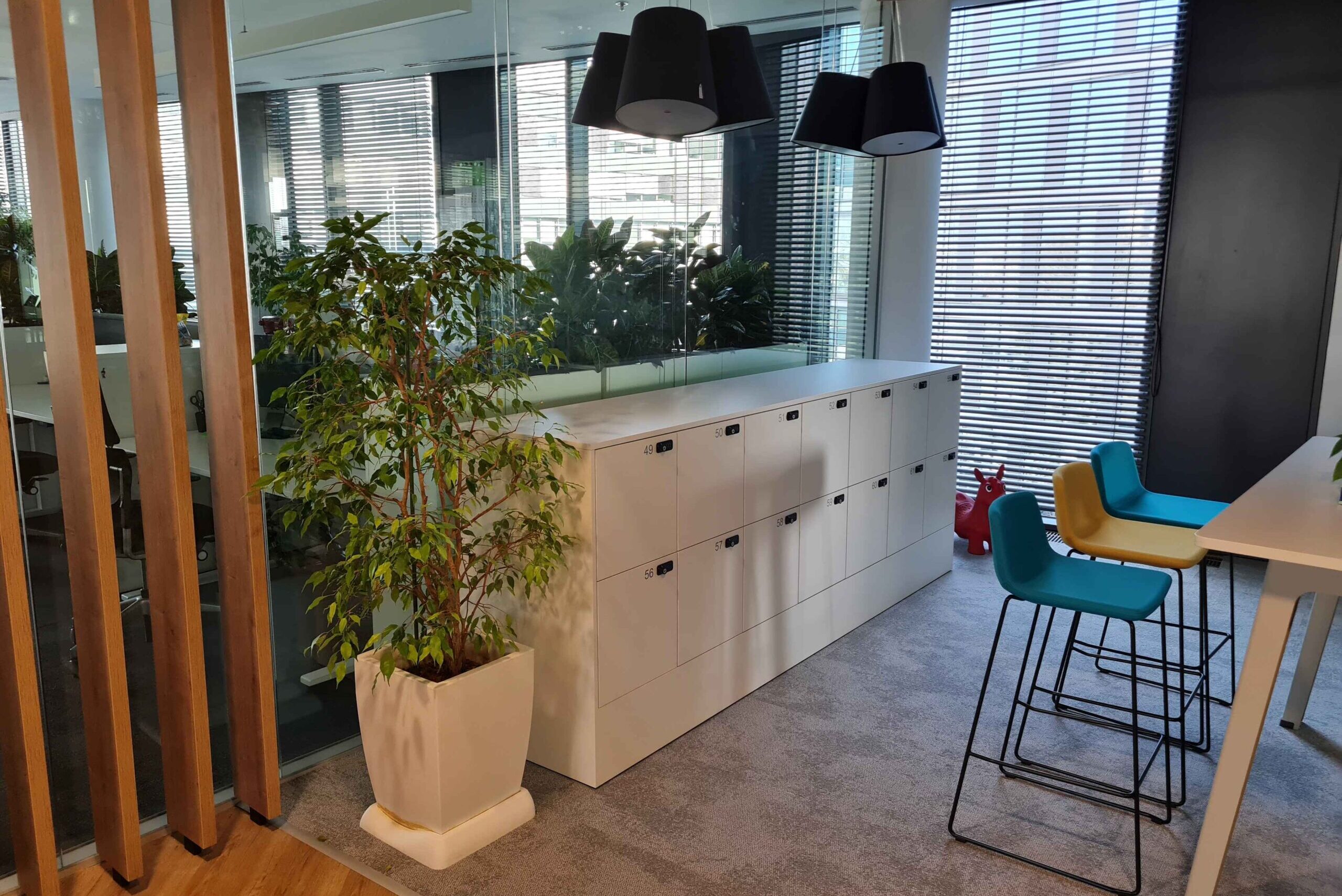 20230302_095831_20_11zon